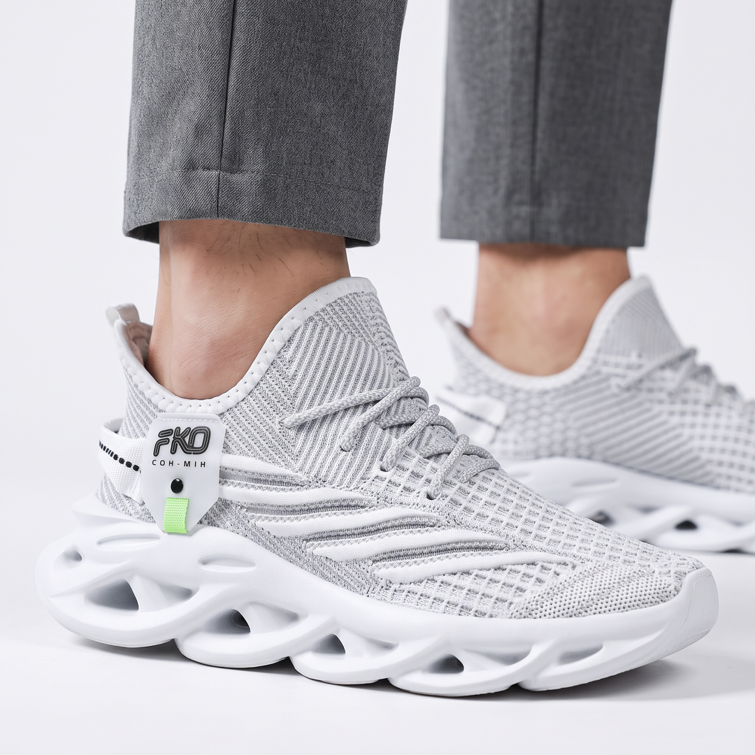 CORBIN SNEAKERS