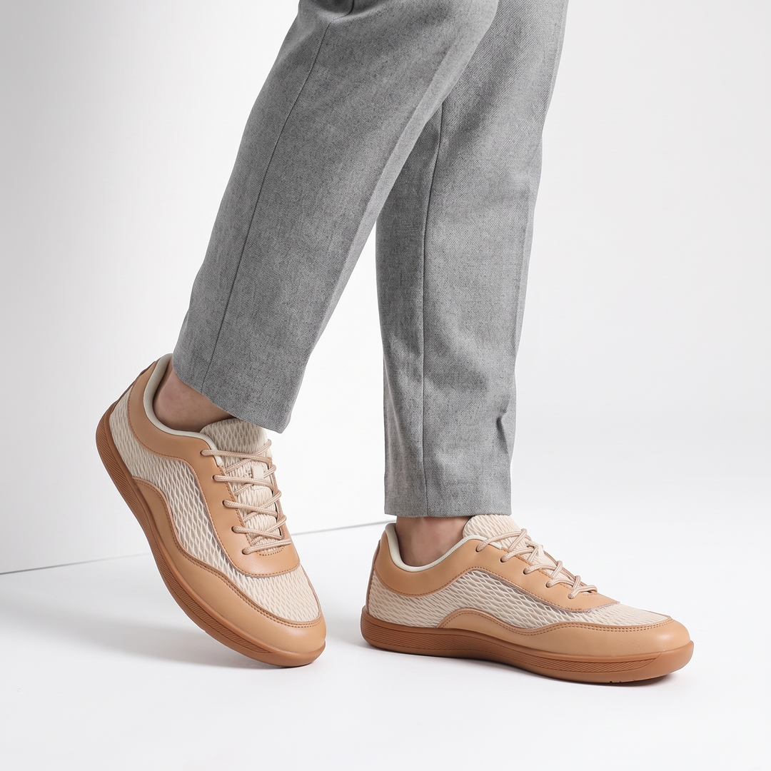 HAYES SNEAKERS