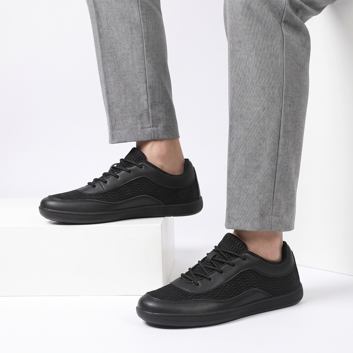 HAYES SNEAKERS