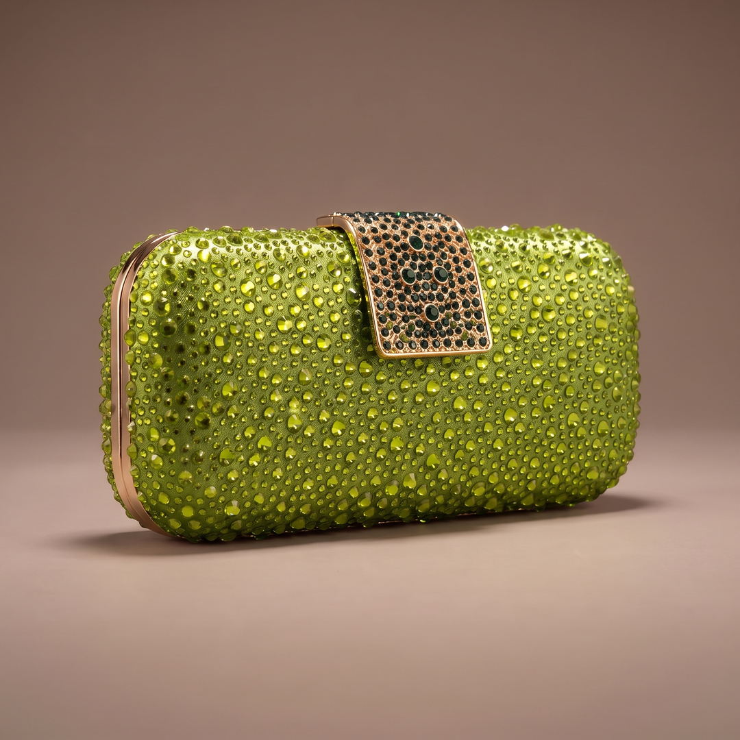 HALINA CLUTCH